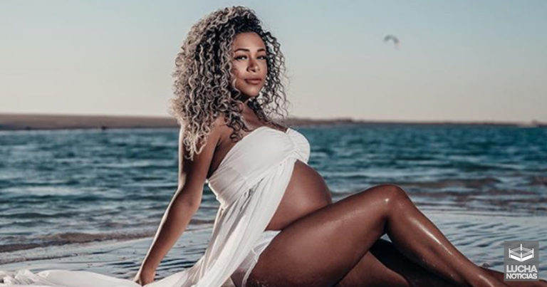 Jojo esta embarazada y espera un hijo de Bray Wyatt