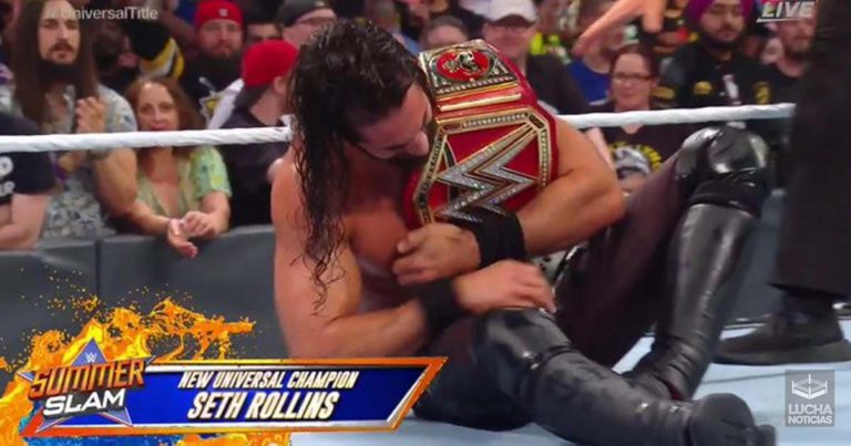 Seth Rollins es el nuevo campeón Universal