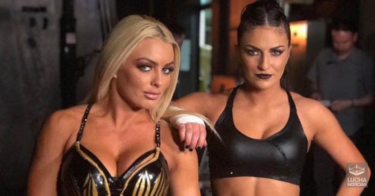 WWE y la historia de amor entre Mandy y Sonya