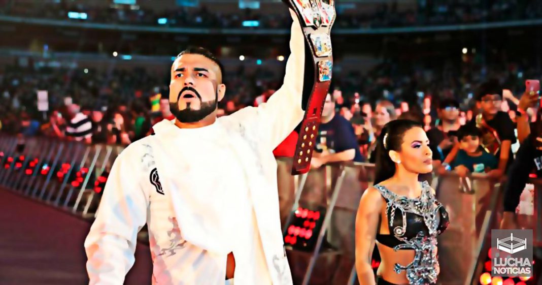 Andrade manda polémico mensaje al Universo de la WWE