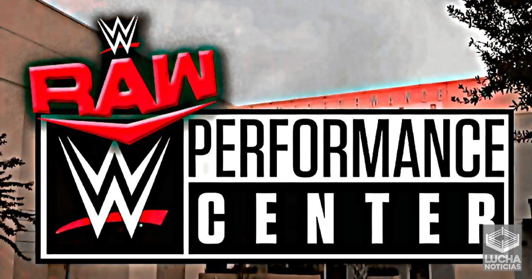 Por esta razón WWE RAW fue en vivo esta semana