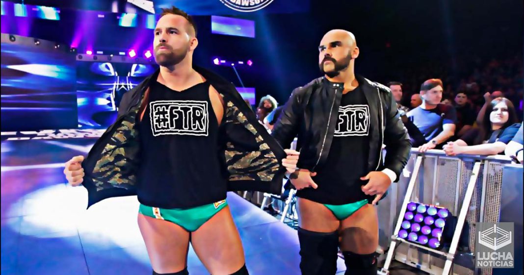 Razón por la cual WWE liberó ahora a The Revival Razón por la cual WWE liberó ahora a The Revival