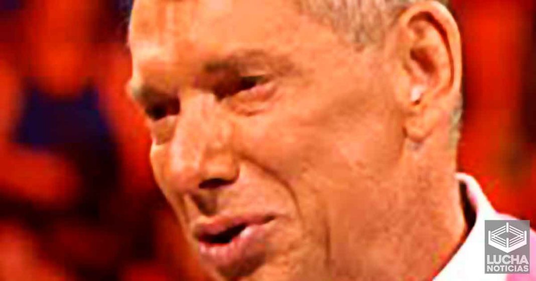 Ex director creativo cuenta como hizo llorar a Vince McMahon
