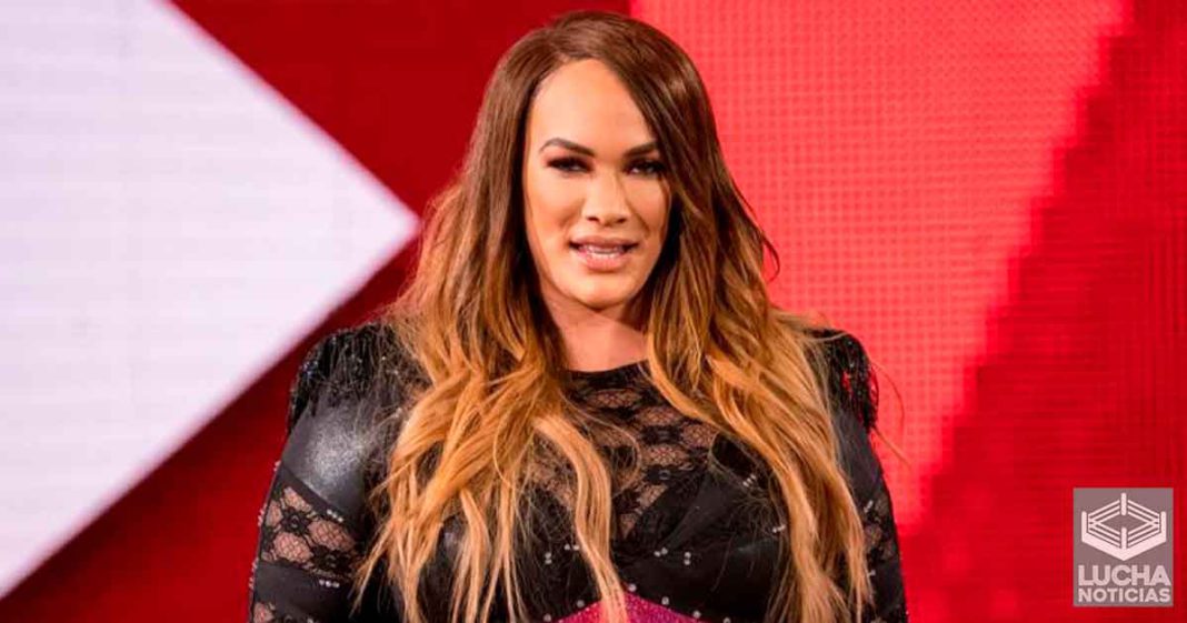 Nia Jax no es odiada por nadi en backstage luego del accidente con Kairi Sane