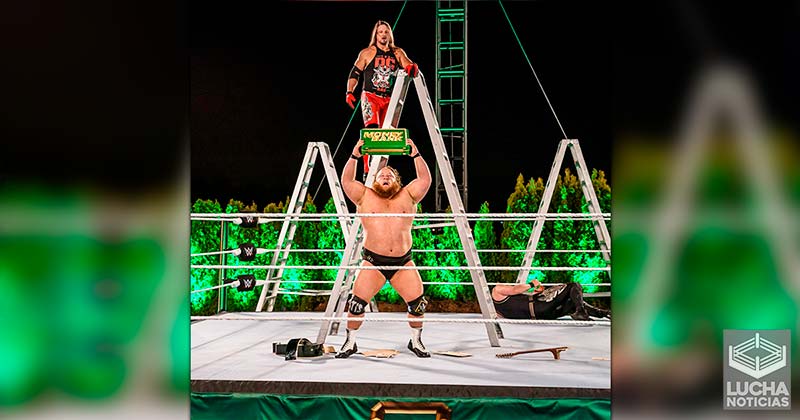 Otis no canjeará su maletón en Braun Strowman Otis no canjeará su maletón en Braun Strowman