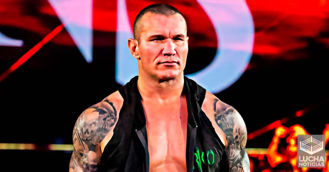 Randy Orton ve AEW y lo demuestra burlandose de segmento Randy Orton ve AEW y lo demuestra burlandose de segmento