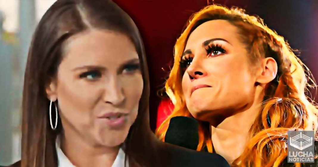 Stephanie McMahon da su honesta opinión sobre el embarazo de Becky Lynch Stephanie McMahon da su honesta opinión sobre el embarazo de Becky Lynch