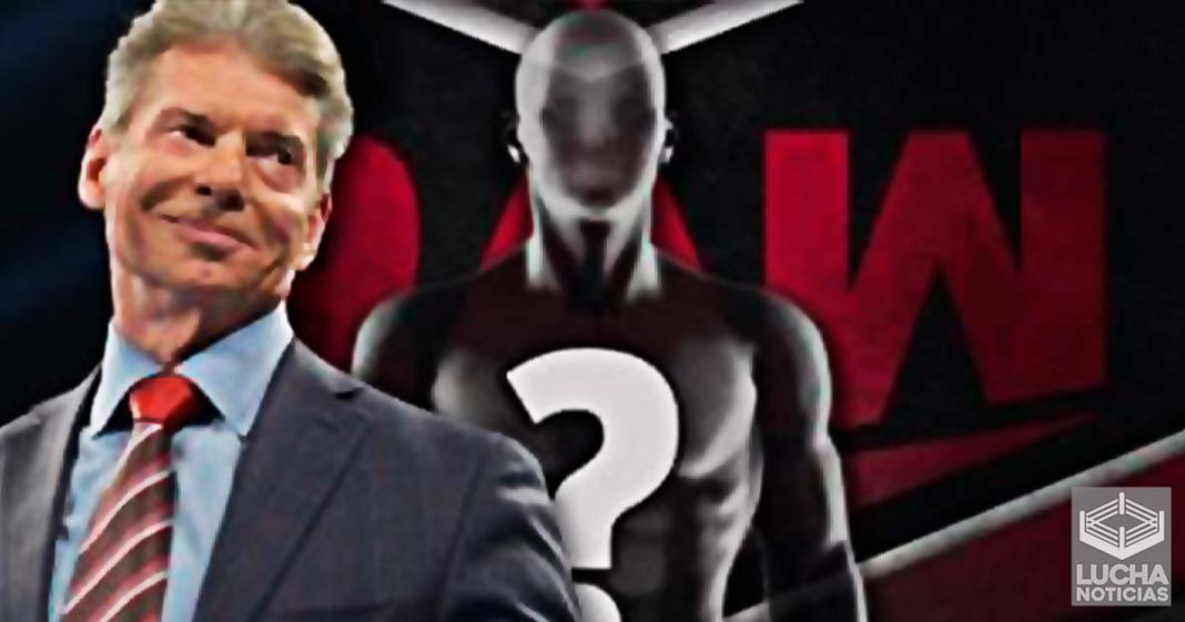 Vince McMahon no se ha rendido con superestrella de RAW