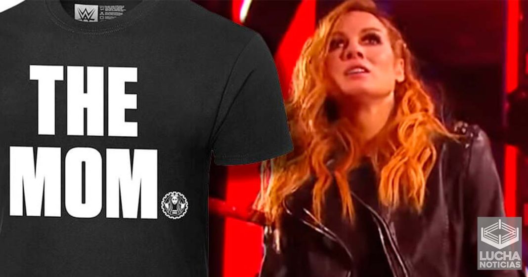 WWE saca playera especial de Becky Lynch WWE saca playera especial de Becky Lynch