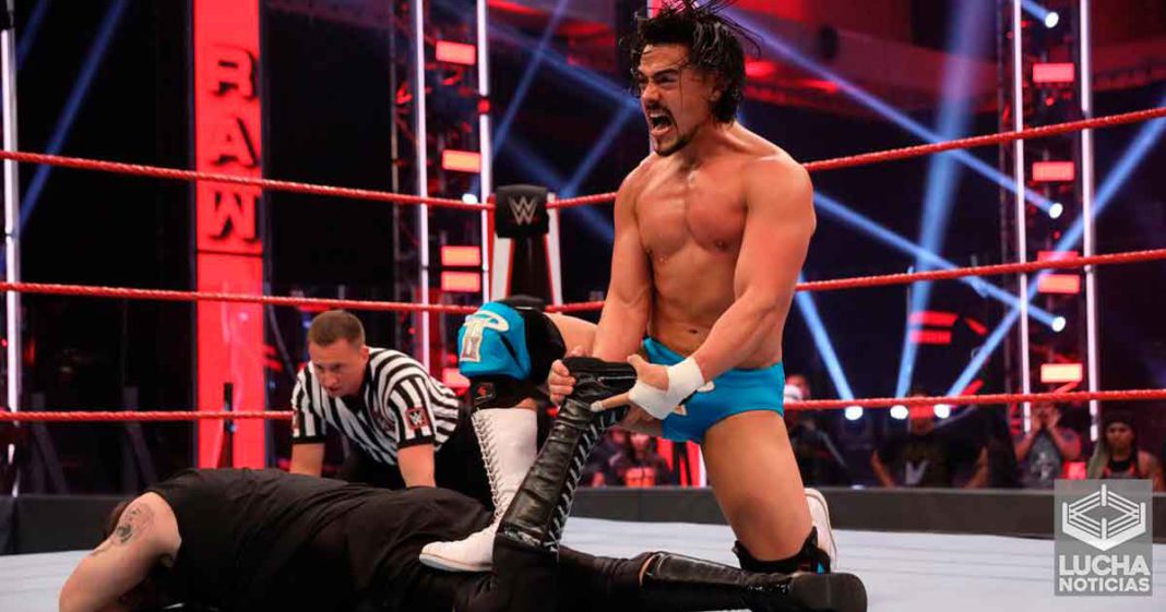 WWE ve grandes cosas en el mexicano Ángel Garza