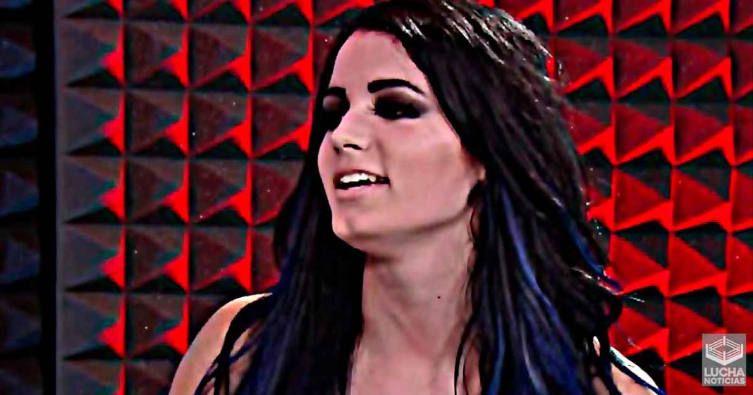 Paige habría confirmado los rumores de abuso de su familia