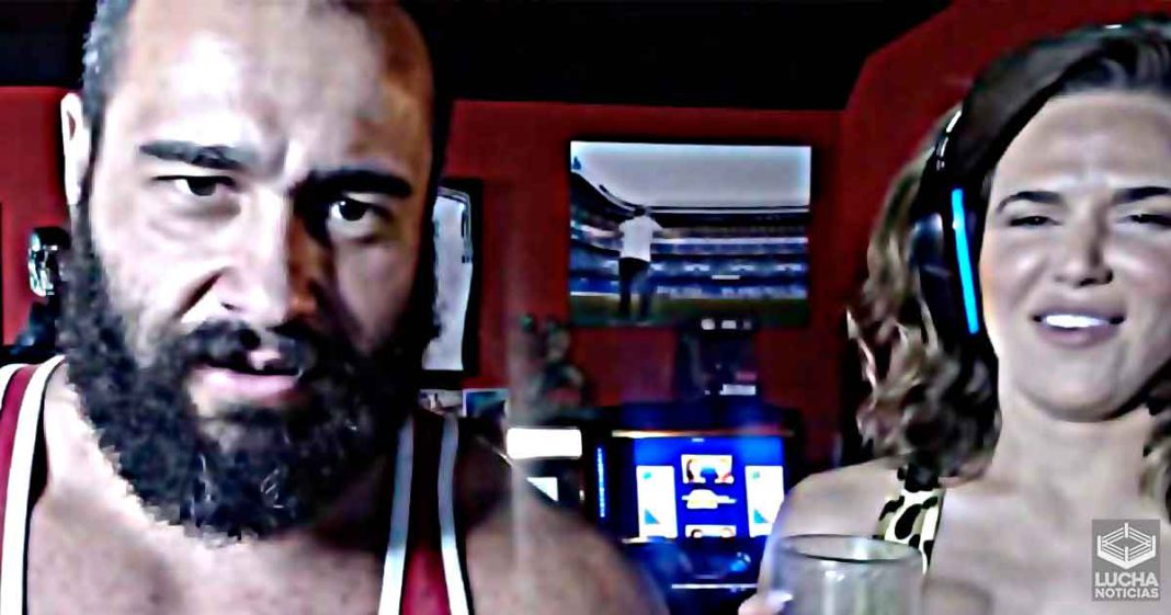 Rusev y Lana de nuevo juntos