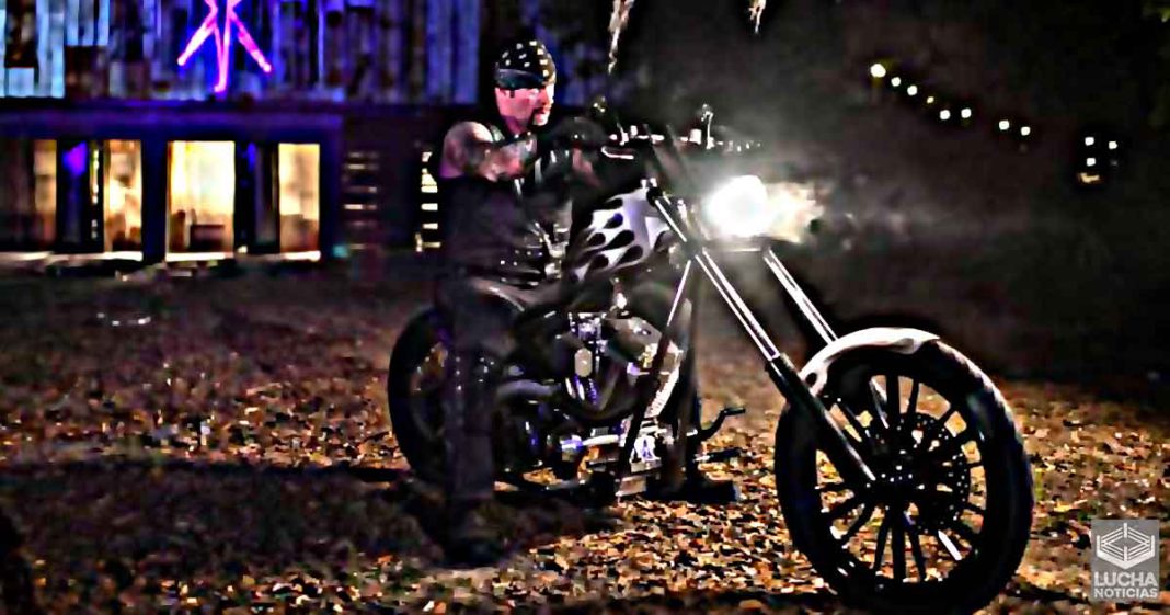 Undertaker seretiro con llucha de estipulación por esta razón