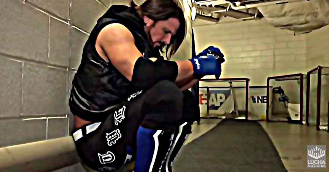 AJ Styles es tratado de esta manera en el backstage de WWE