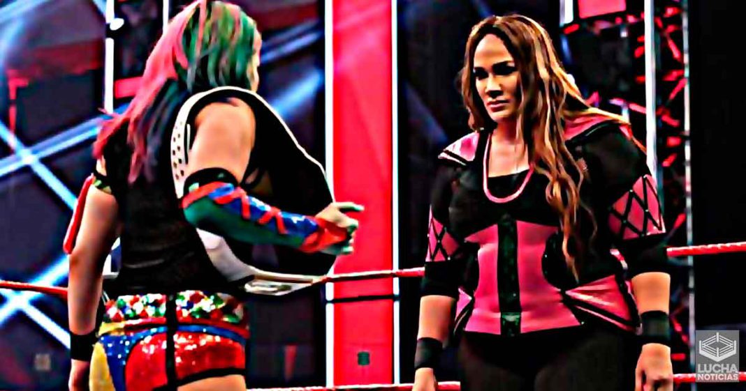 Bianca Belair como Nia Jax la ayudo en WWE