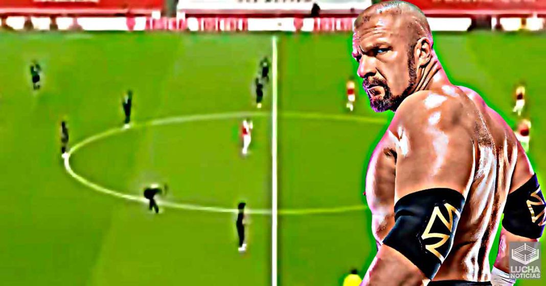 El tema de entrada de Triple H se usa en la premiere league