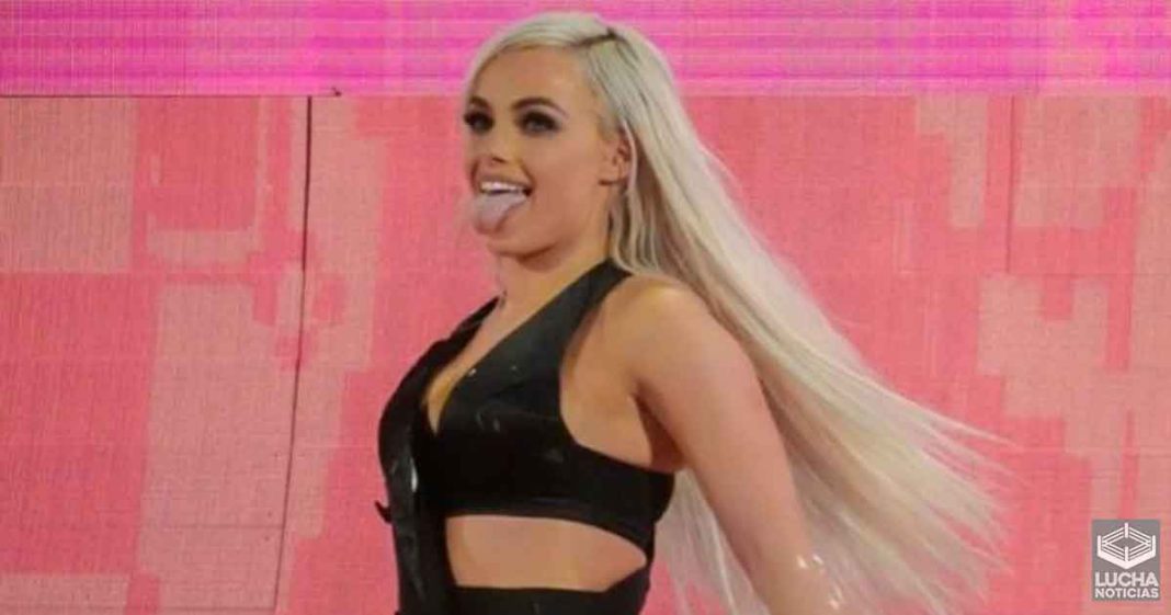 Liv Morgan habla del problema que tuvo con su ropa en RAW