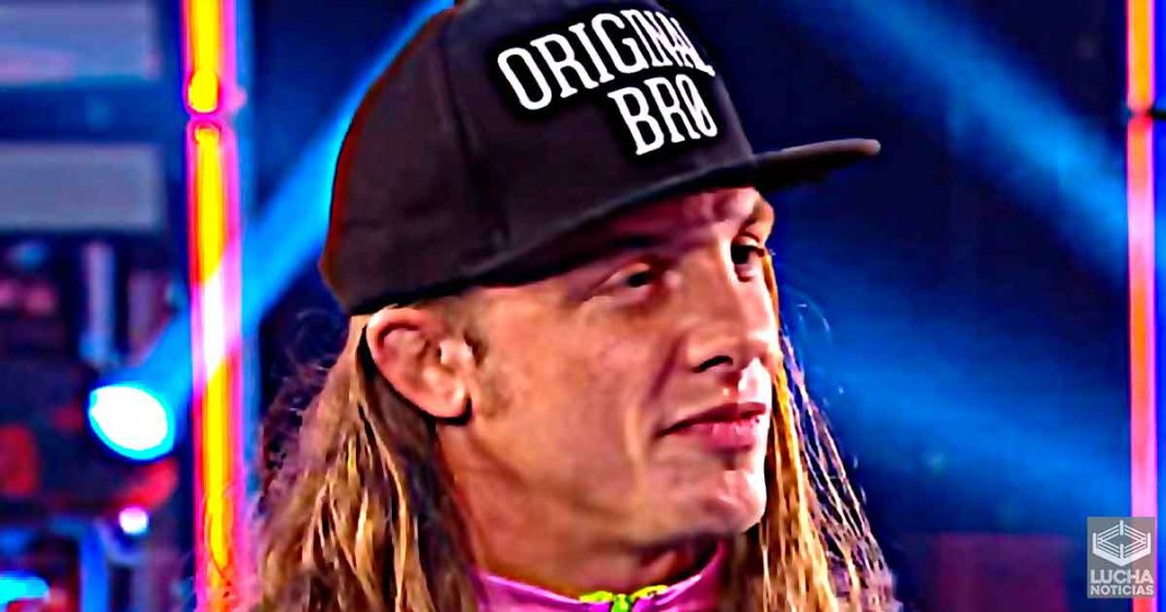 Matt Riddle vuelve a ser atacado por el movimiento Speaking Out