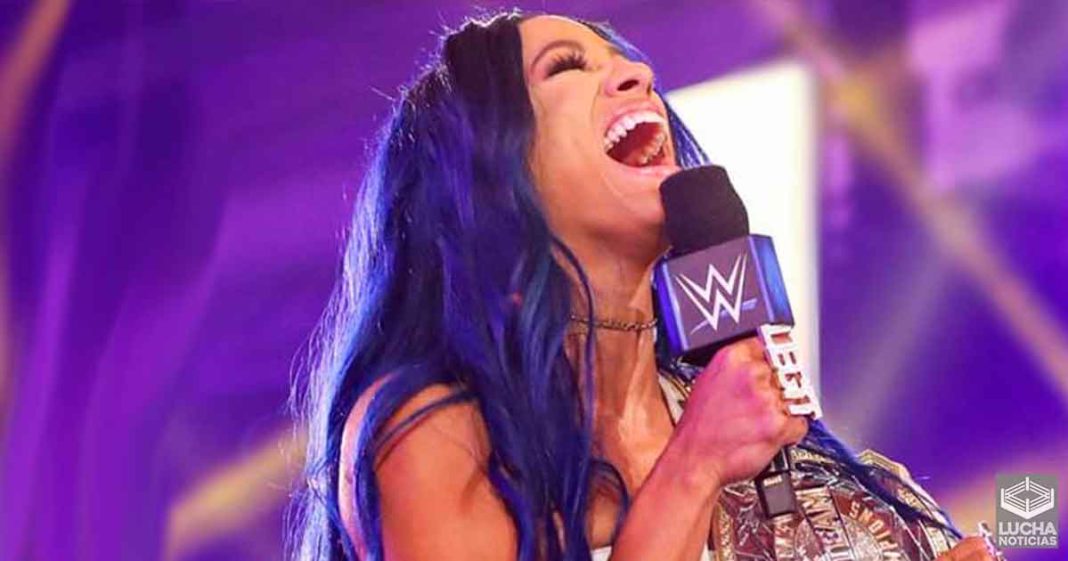 Sasha Banks acuso a Asuka con Vince McMahon