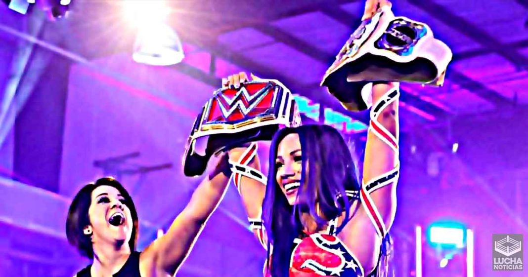 WWE decidió darle el campeoanto a Sasha Banks en este momento