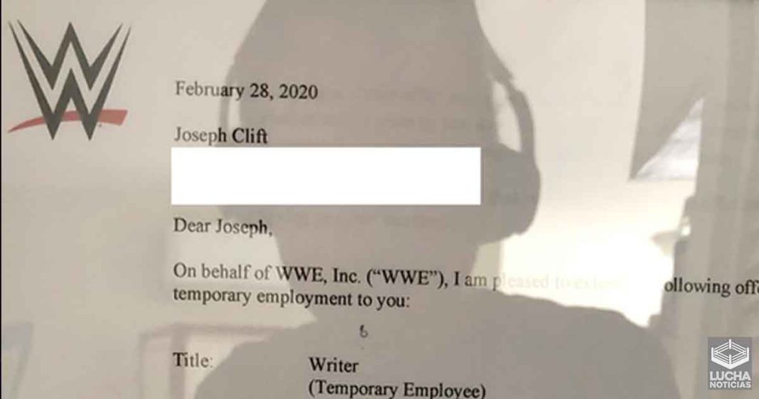 Se filtra contrato de escritor de WWE