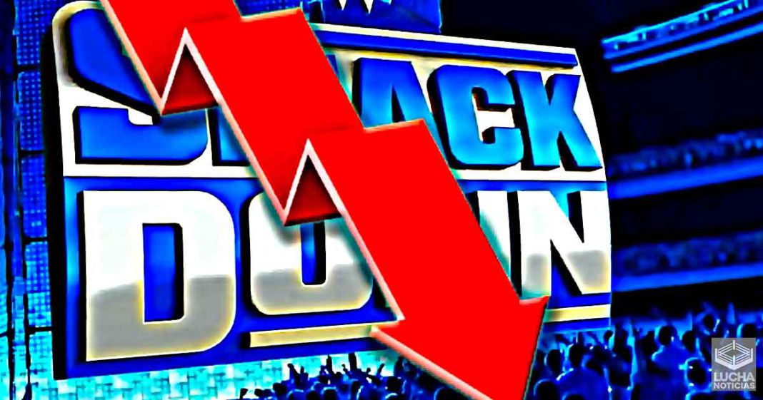 WWE SmackDown tiene una caída en sus ratings