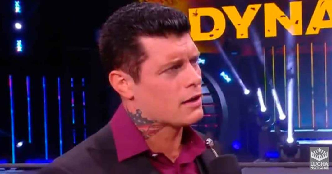 Cody Rhodes acepta una lucha de collar de perro la próxima semana