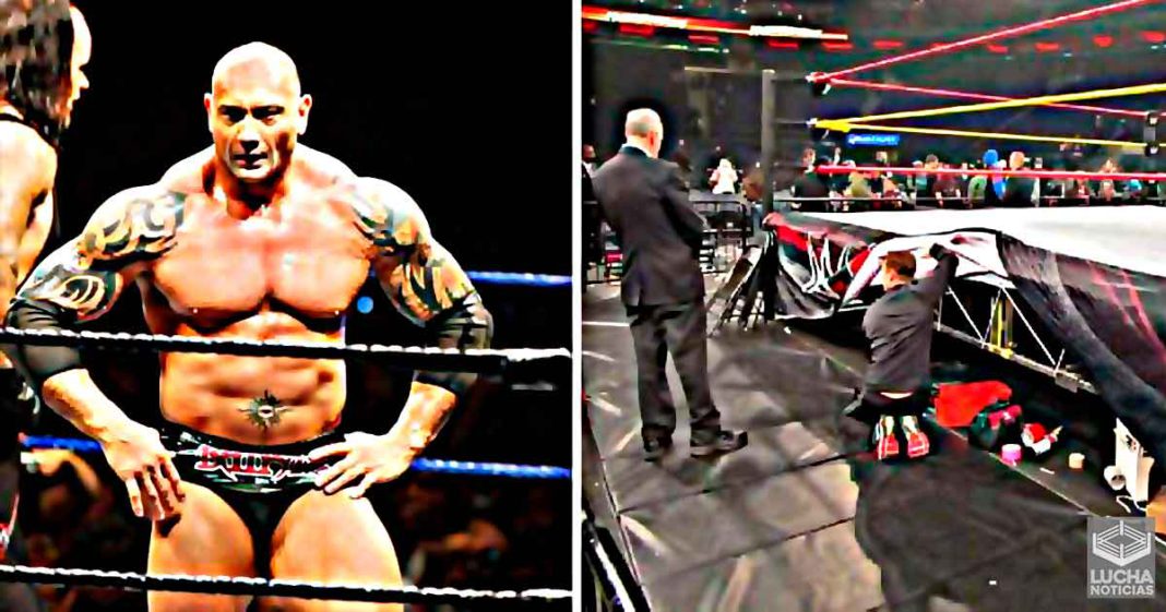 Batista revela por que solía esconder inhaladores debajo del ring