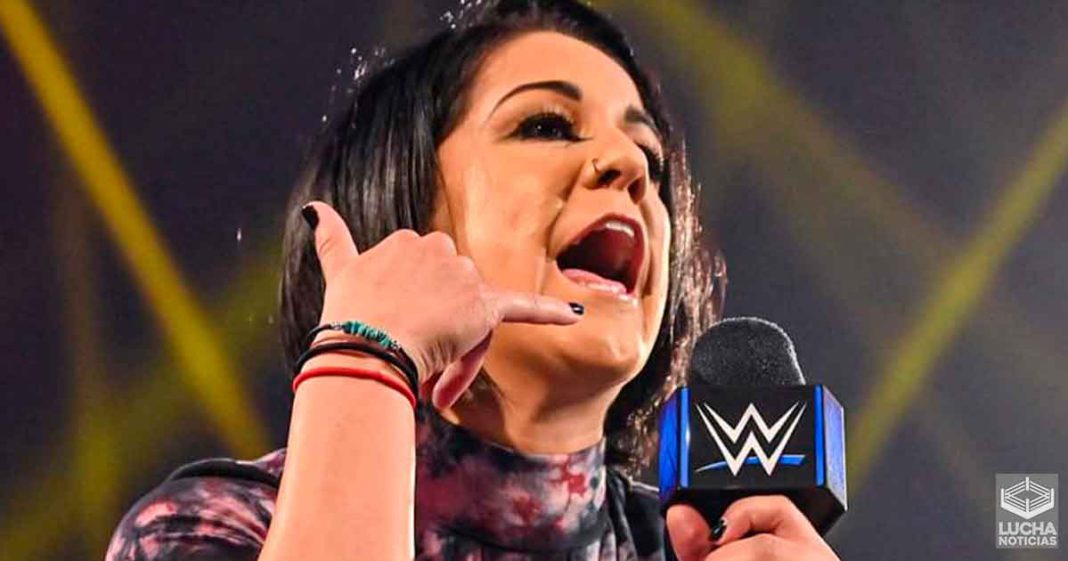 Bayley revela a que superestrella de NXT le tiene puesto la mira