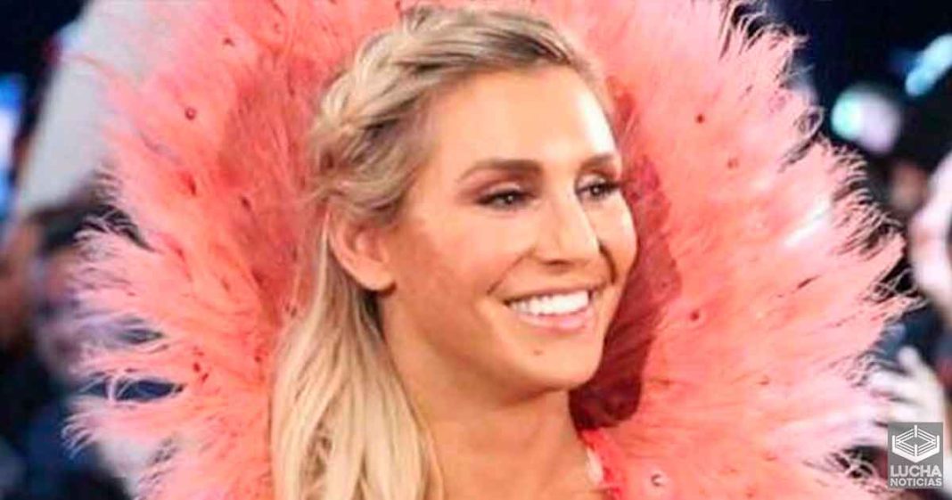 Charlotte Flair firma con una nueva agencia de talento