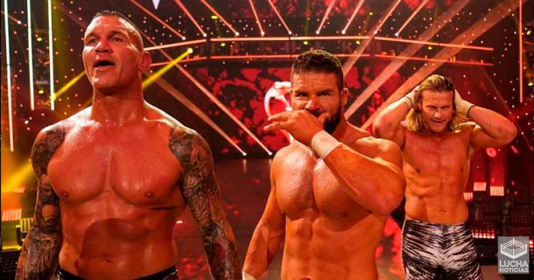 Drew McIntyre recibe el conteo de tres luego de 11 meses a manos de Randy Orton