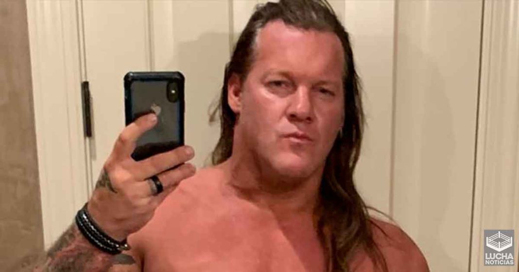 Chris Jericho se toma Selfie celebrando 50 años