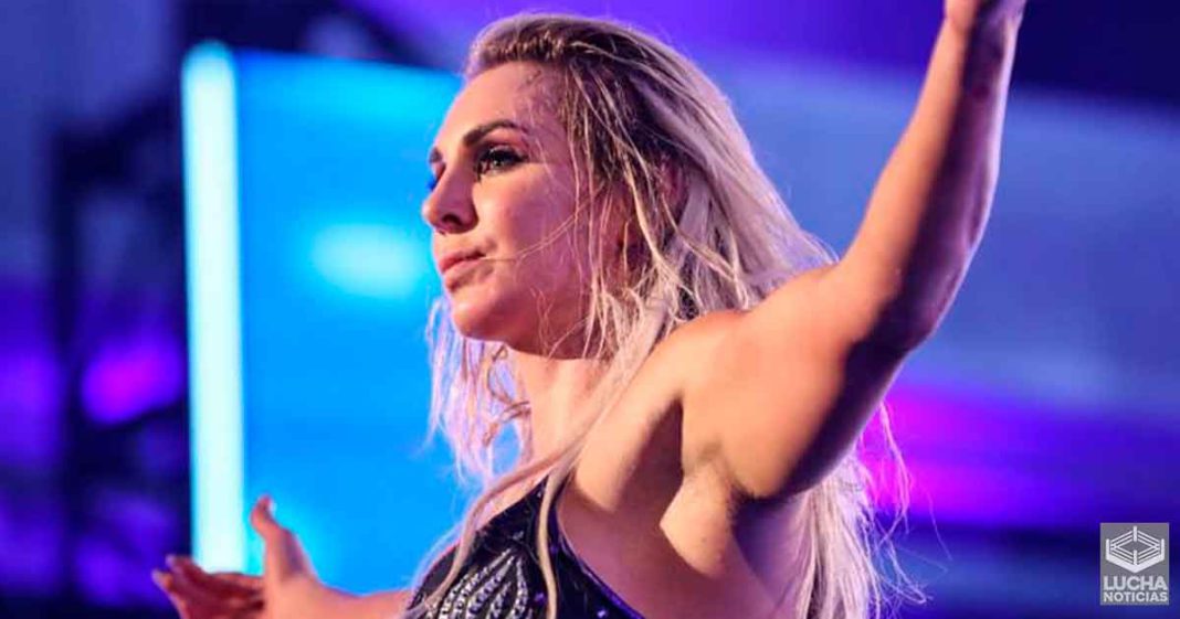 Planes para el regreso de Charlotte Flair a la WWE
