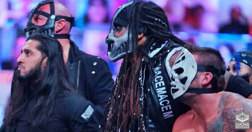 WWE le ofrece contratos de muy bajo pago a RETRIBUTION
