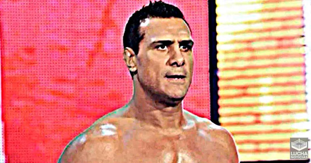 Alberto El Patrón revela su obscura historia antes de ser despedido de WWE