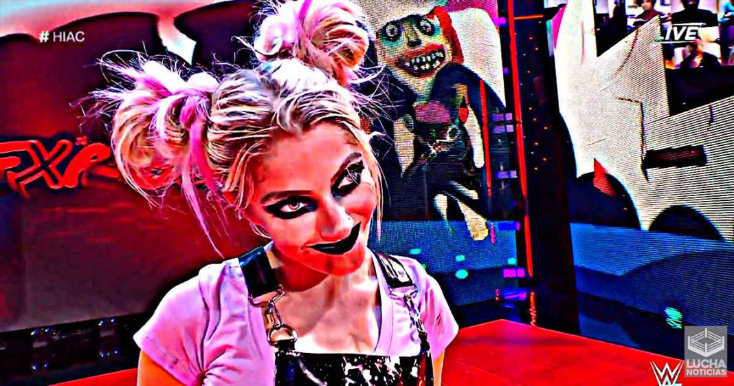 Increíble Alexa Bliss vence a Shayna Baszeler en Hell in a Cell