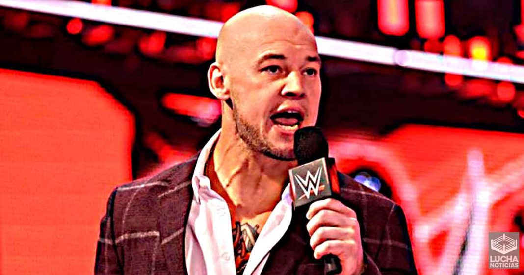 King Corbin responde a fan que dice que debería ser despedido de inmediato de WWE