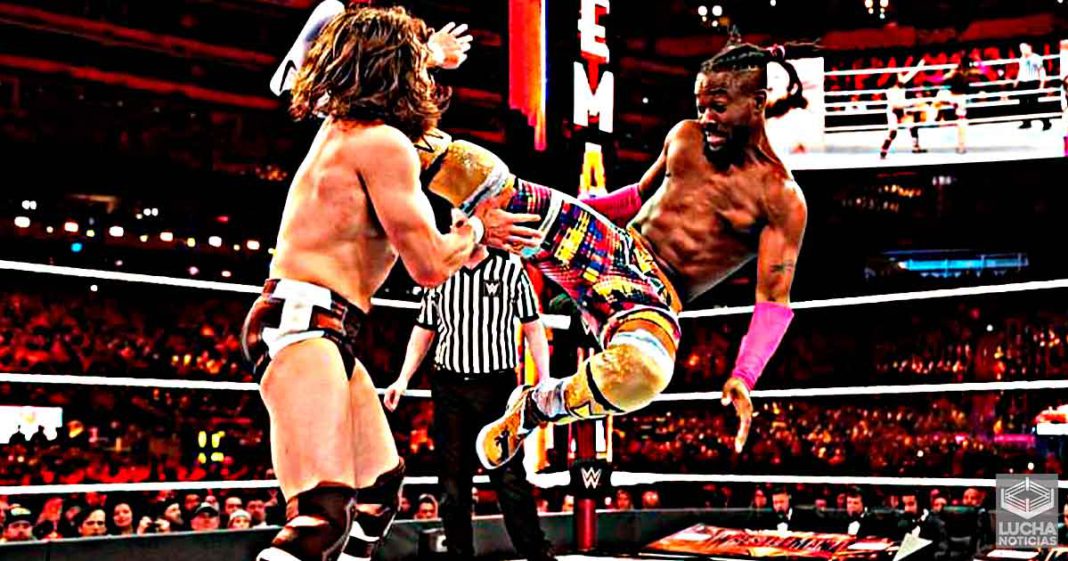 Por qué la superestrella de la WWE Kofi Kingston tiene el pecho hundido ¿Por qué la superestrella de la WWE Kofi Kingston tiene el pecho hundido?