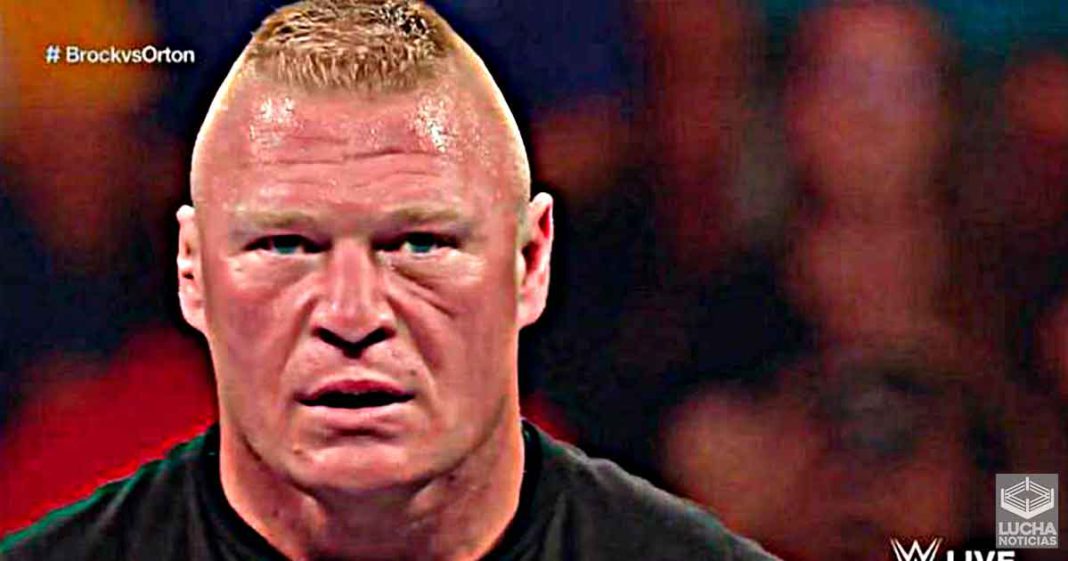 Brock Lesnar se salio del guión en segmento RAW con ex estrella de la WWE