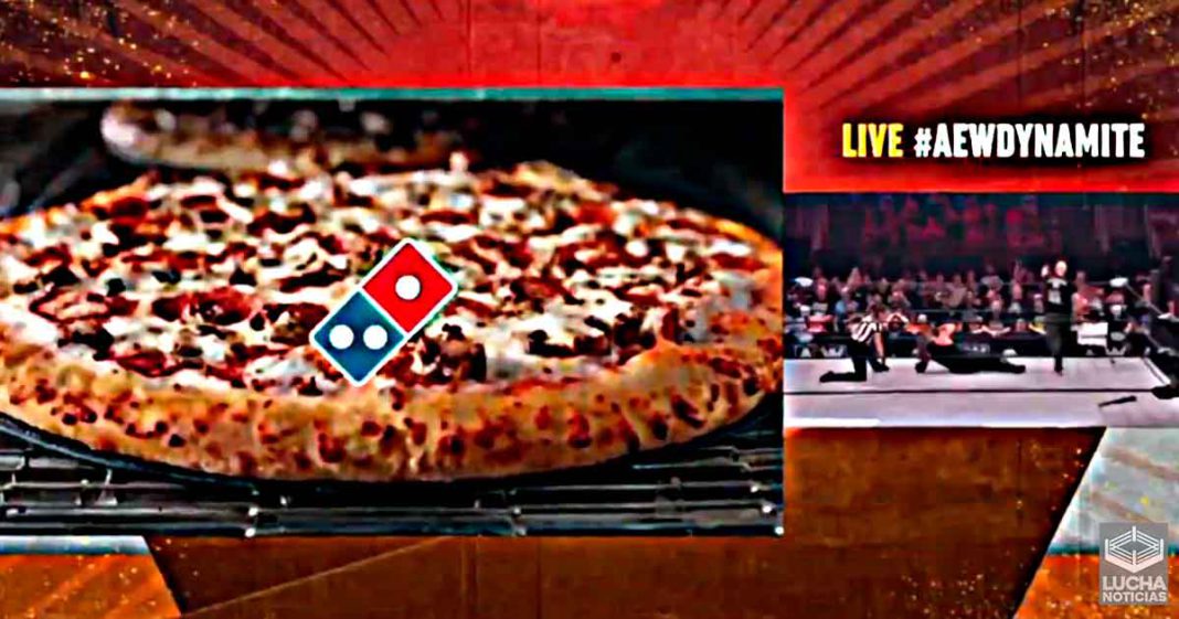 Dominos se molesta Jericho y Cage por usar un cortador de pizza en AEW Dynamite