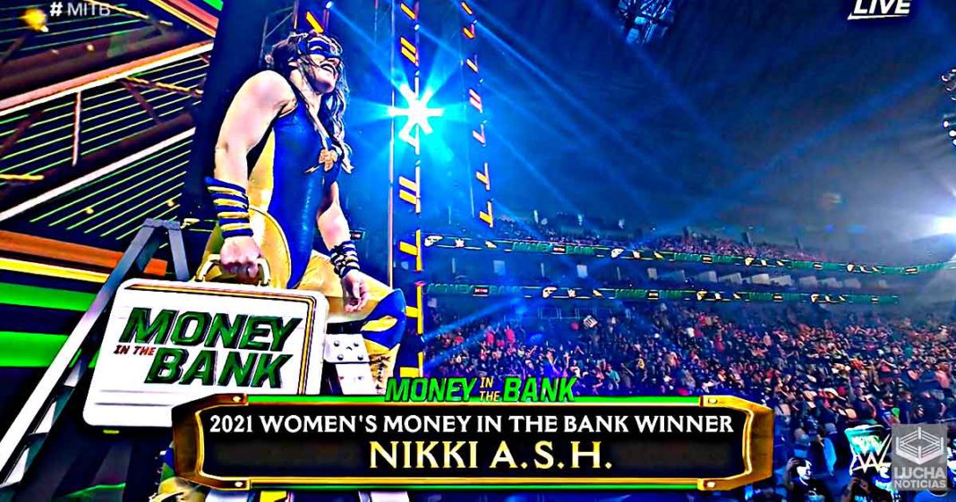 Nikki Cross ASH gana el maletín de WWE Money in the Bank