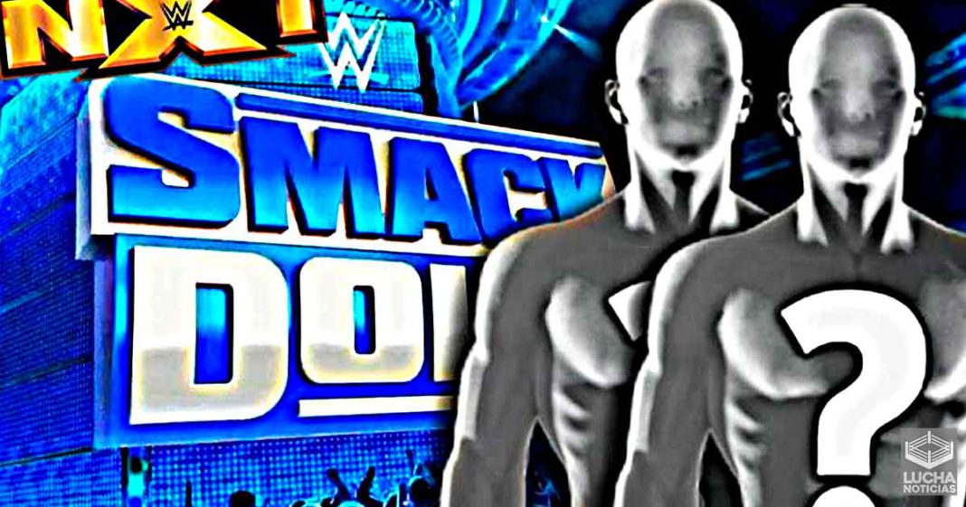 Varias superestrellas de WWE NXT están en el backstage de SmackDown Varias superestrellas de WWE NXT están en el backstage de SmackDown