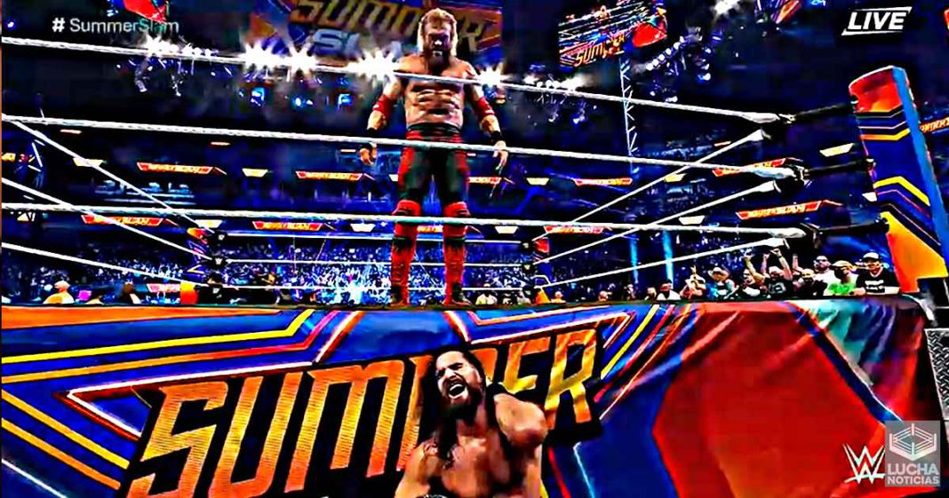 Edge hace rendir a Seth Rollins en WWE SummerSlam