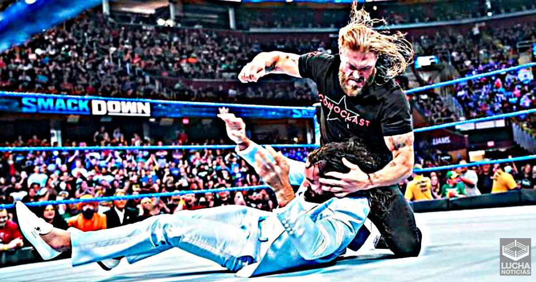 Qué pasó entre Seth Rollins y Edge en 2014