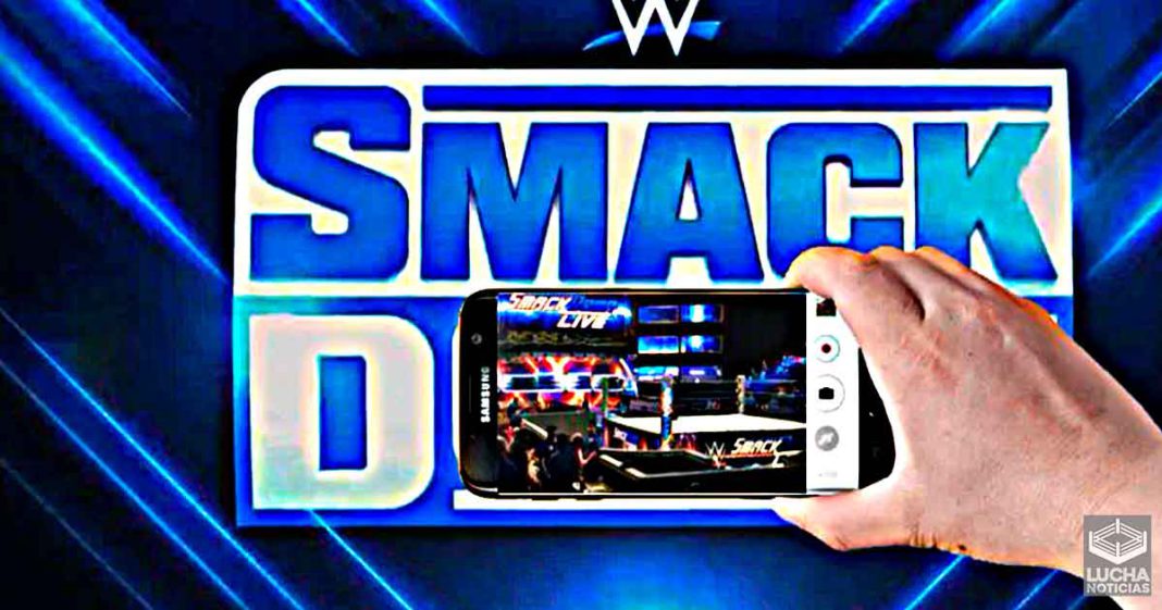 WWE prohibe a los fans que tomen fotos o videos en SmackDown