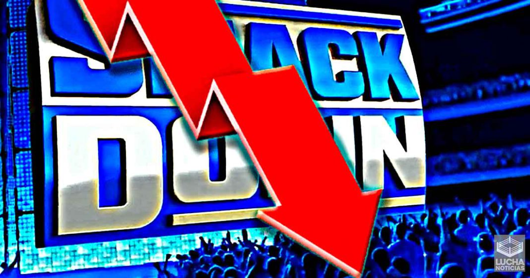Los ratings de WWE SmackDown disminuyen drásticamente