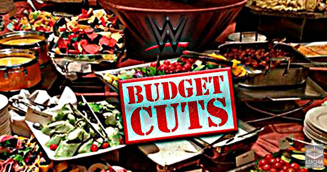 WWE elimina su catering y obliga a las superestrellas a consumir comida de las arenas