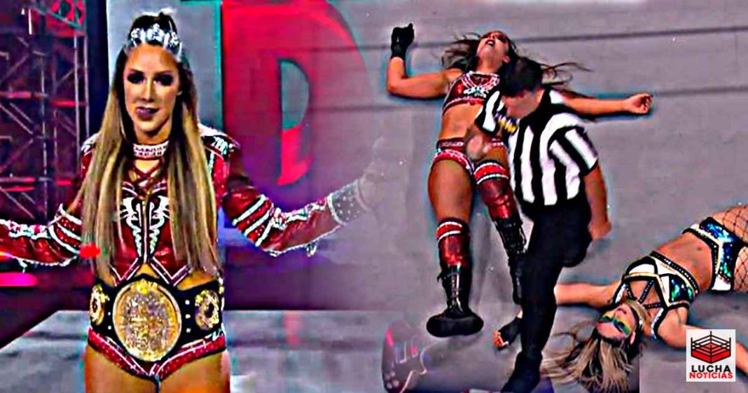 Dr. Britt Baker retiene ante Tay Conti en AEW Full Gear