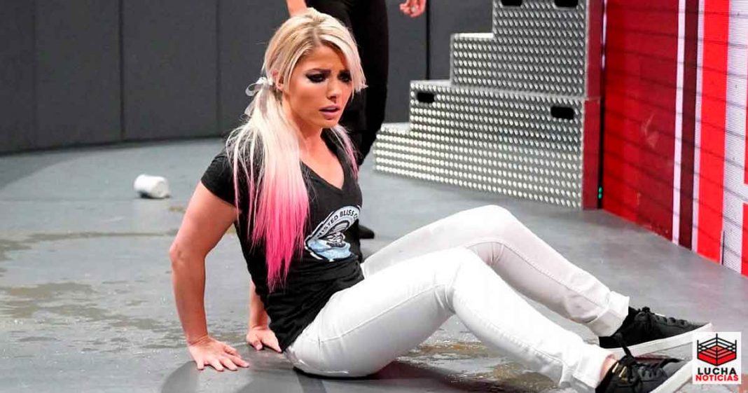 Alexa Bliss hace petisión a superestrella despedida de la WWE