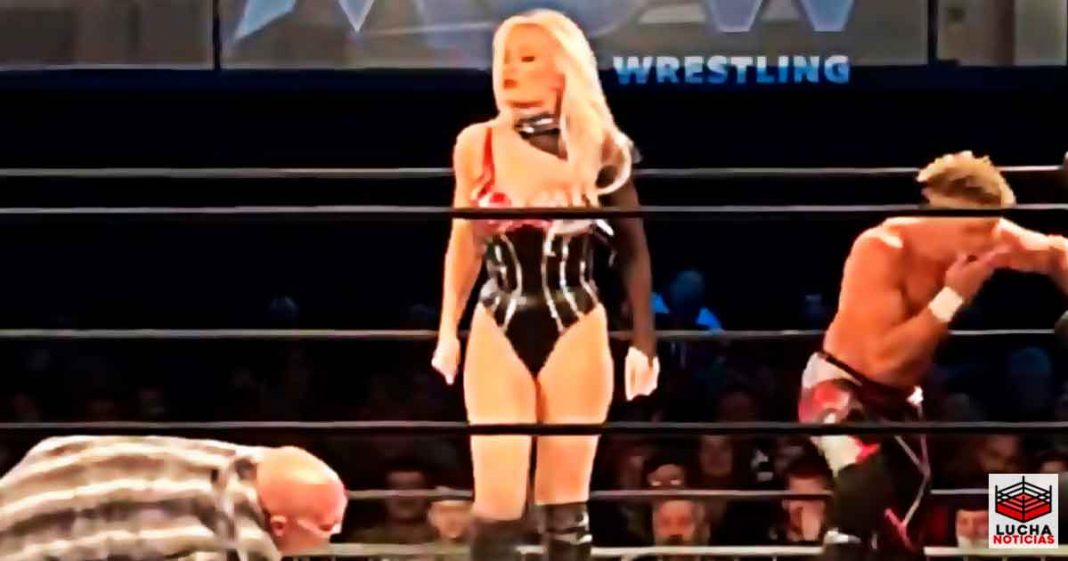 Scarlett Bordeaux hace su primera aparición después de ser despedida por WWE